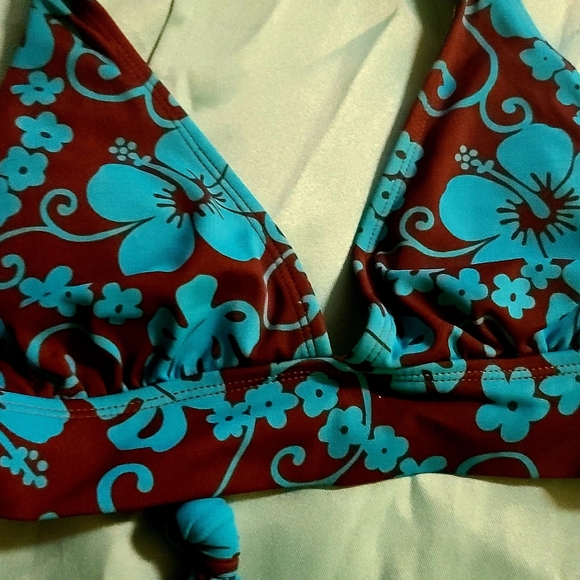 Bundle od 2 Bikini Tops Victoria Secret  Size Large - Picture 13 of 15